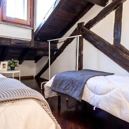 Apartament Altido Charming Flat For 6 In Historic Carrobbio Mediolan Zewnętrze zdjęcie